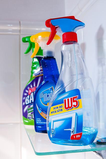 Chemicals and Irritants in Cleaners